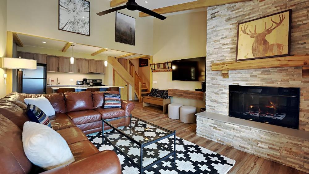 Deluxe Apartment interior